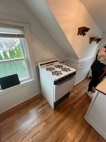 Building Photo - 24 Circuit St Unit 3