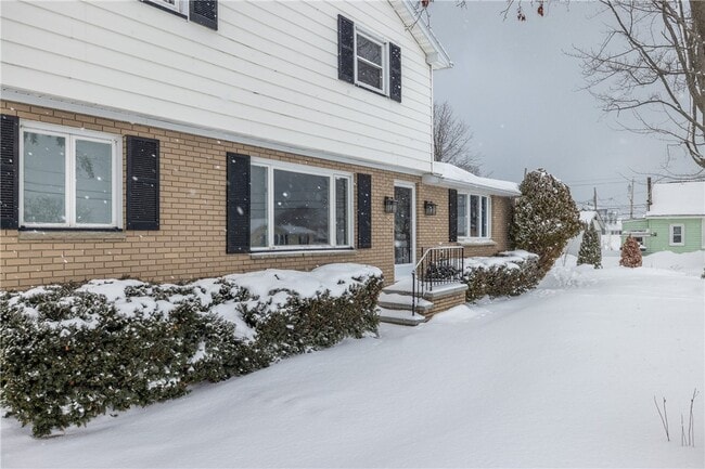 Photo - 67 Cranberry Rd