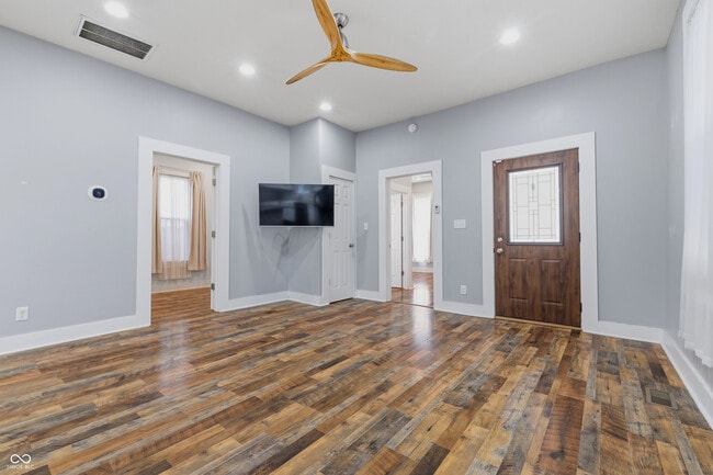 Photo - 1330 Lexington Ave