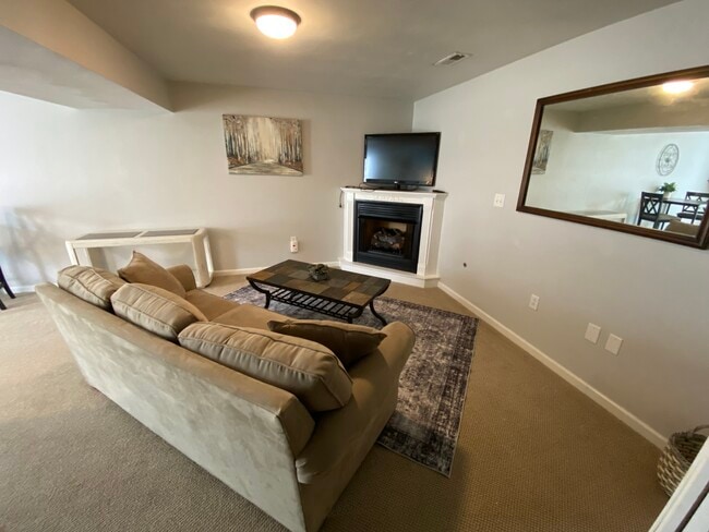 Photo - 1777 Meadows Rd Unit Fully Furnished Apartment in Roanoke, VA