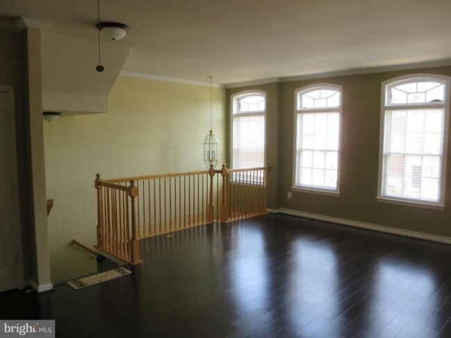 Photo - 1503 Shields Terrace NE