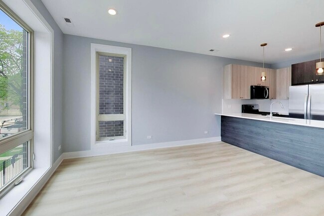Photo - 6548 S Maryland Ave Unidad 3