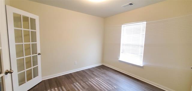 Photo - 1239 Juniper Dr