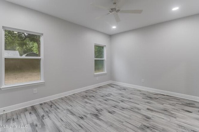 Photo - 3121 Seahorse Rd