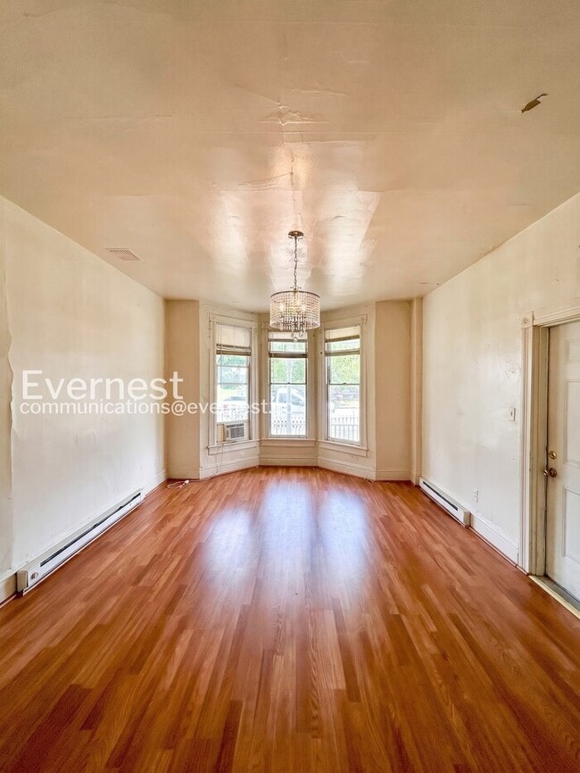Photo - 1204 N 20th St Unit Apt 1