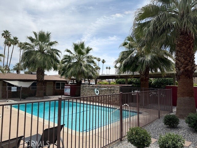 Photo - 74402 Abronia Trail Unit 3