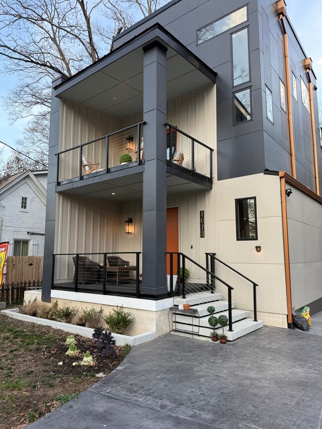 Photo - 1073 Hemphill Ave NW