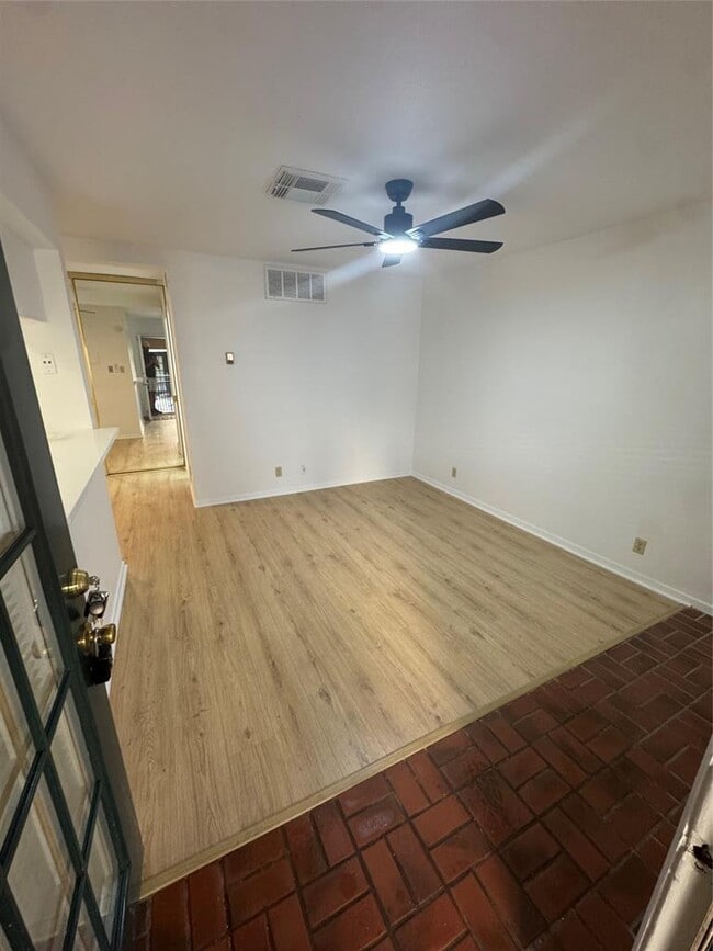 Photo - 2110 Rio Grande St Unit 107