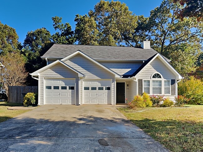 Building Photo - 3718 Cherokee Overlook Dr