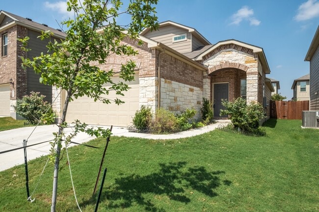 Building Photo - 3 Bedroom, 2.5 Bath Home in North Austin