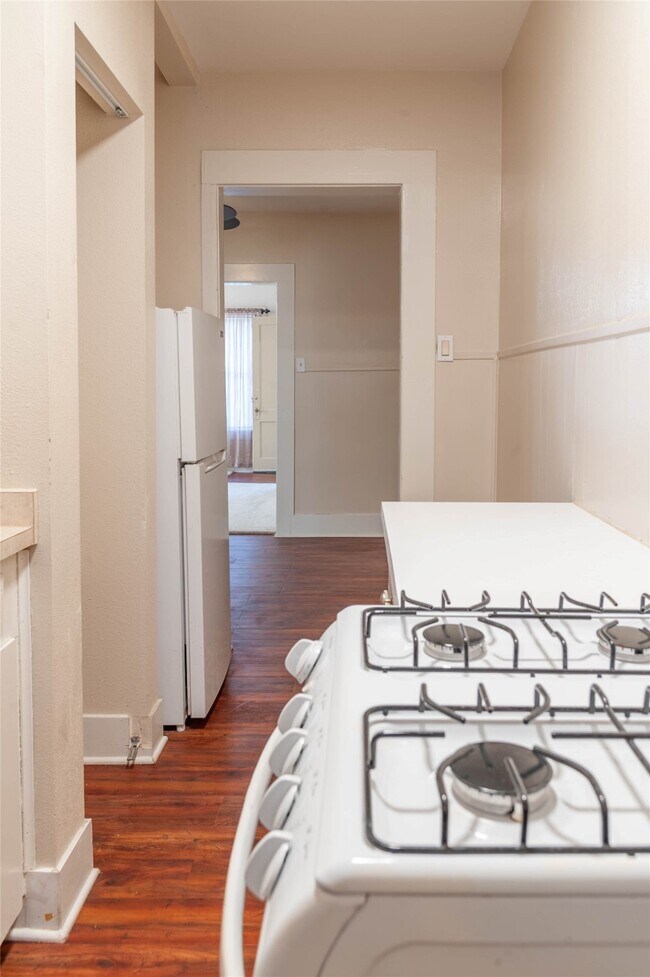 Photo - 405 W Clay St Unidad 1