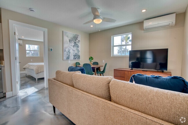 Building Photo - 126 Mango St Unit FL1-ID1226356P Rental