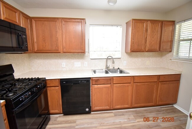 Photo - 3509 Attucks St