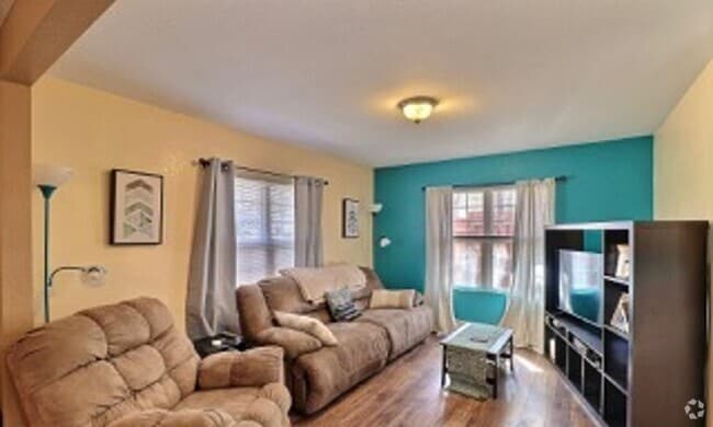 Building Photo - 1201 16th Ave Unit A [1201 16th] Rental
