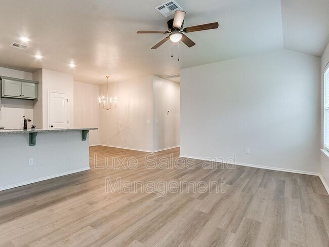 Photo - 10601 Lawson Ln