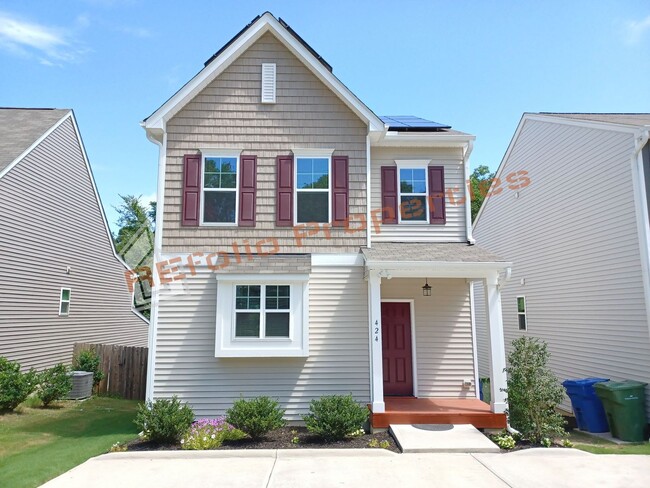Building Photo - Beautiful Energy Efficient 3-BR Home w/Sol...