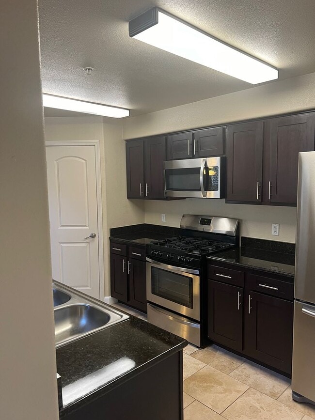 Building Photo - Luxury Condo in Natomas! Unit 1312