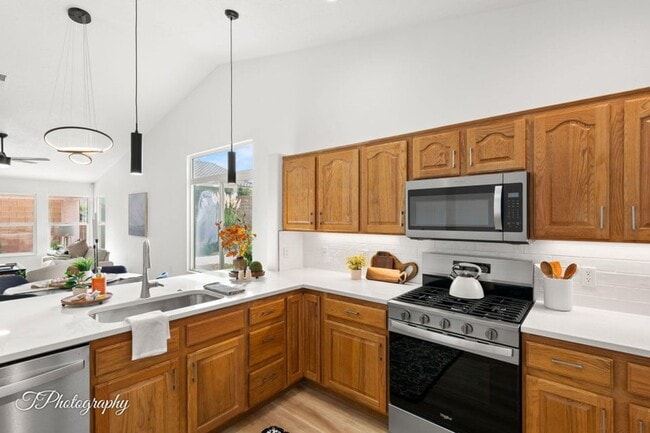 Photo - 3 Bedroom Home In SunRiver Community 55+