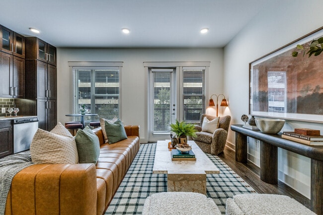 Photo - Mirasol Park Lane