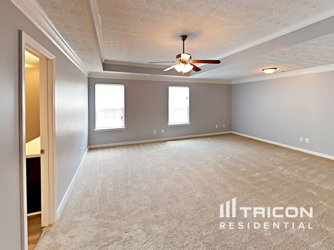 Photo - 529 McCain Creek Trail