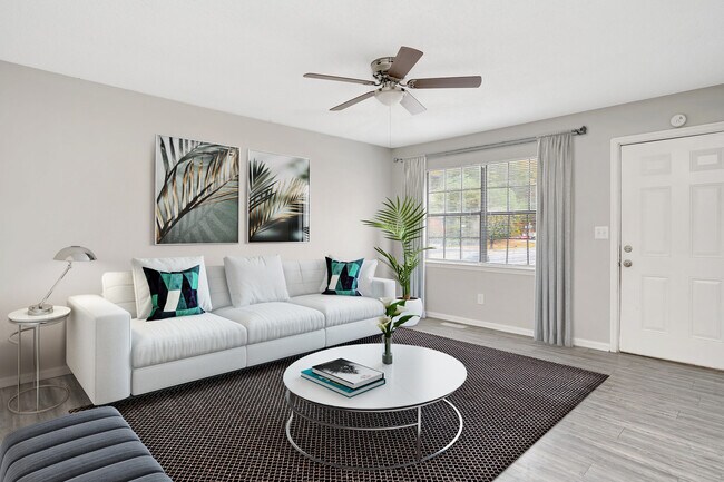 2 Bed/1.5 Bath Apartment-Rossville, GA
