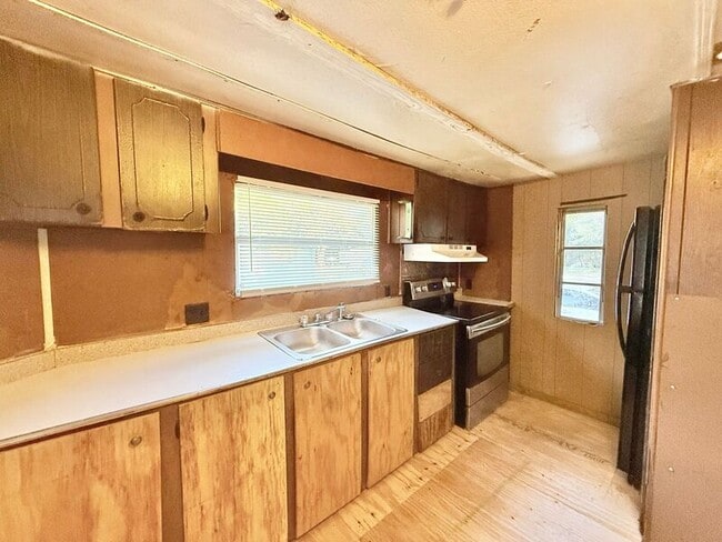 Photo - 531 Amber St Unit GLE