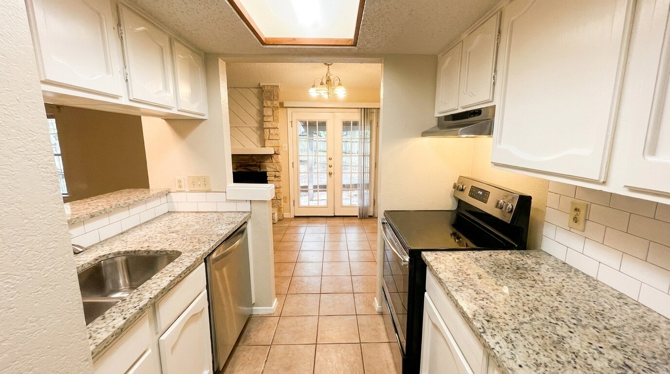 Photo - 1702 Cinnamon Path Unidad #B