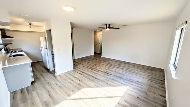 Photo - Annual fully remodeled unfurnished spacious 3/2 duplex in Bradenton.