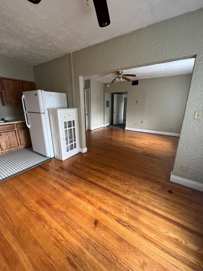 Photo - Parchment Manor (Brickstone River View Management LLC)