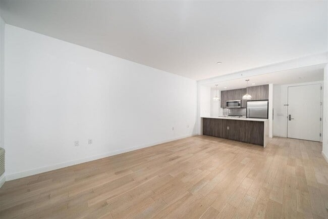 Photo - 160 1st St Unit 410