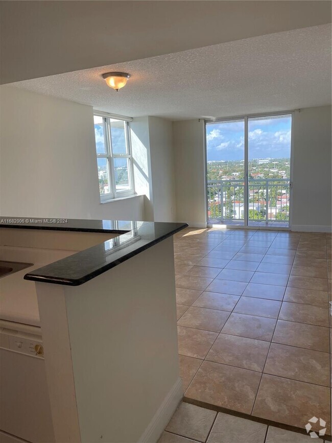 Building Photo - 3000 Coral Way Unit 1101 Rental