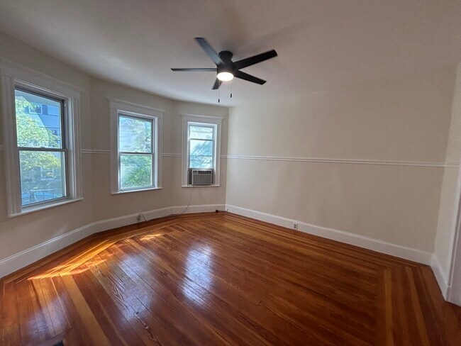Photo - 80 Hudson St Unit 2