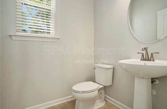 Photo - 88 Werner Brk Wy SW