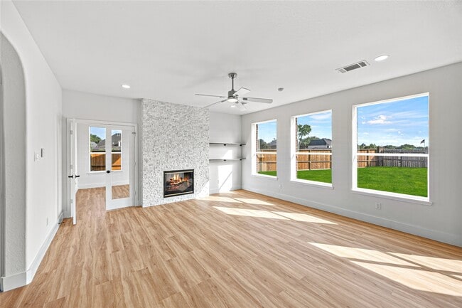 Photo - 5910 Country Brook Ct