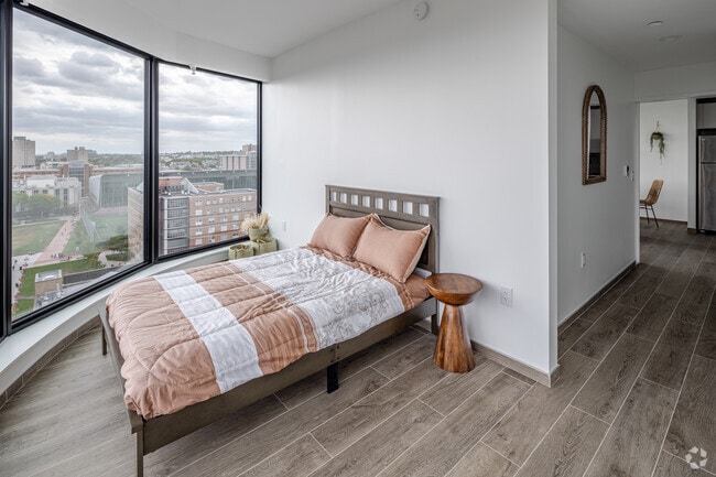 2BR, 2BA - 699SF - Bedroom I