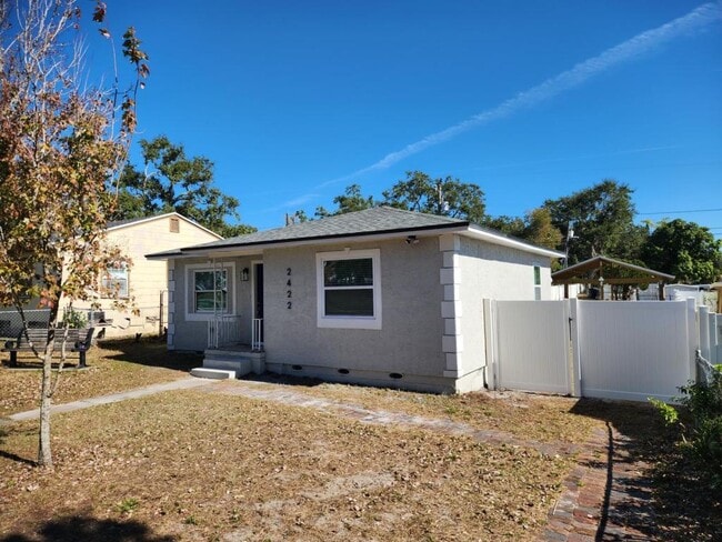 Photo - 2422 23rd St S