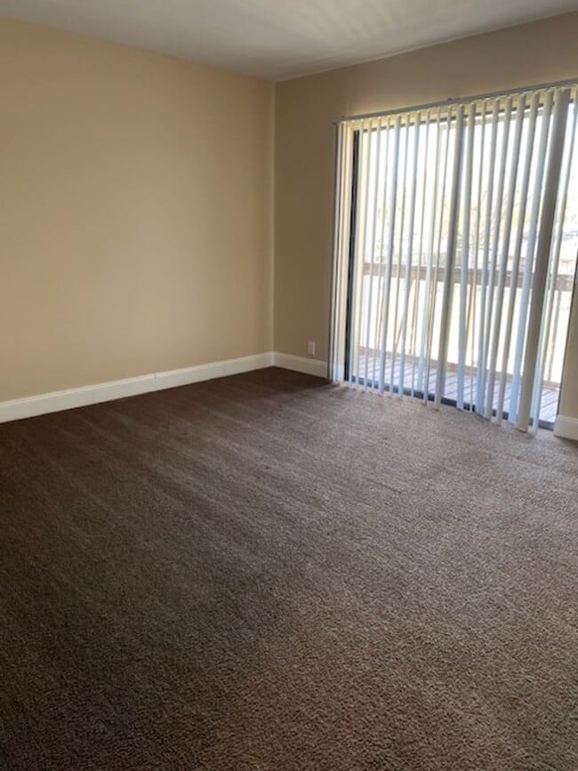 Photo - 260 W Van Fleet Dr