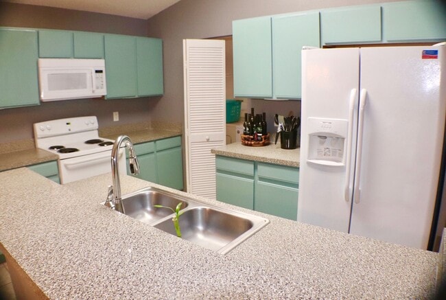 Photo - 135 Bailey Cir