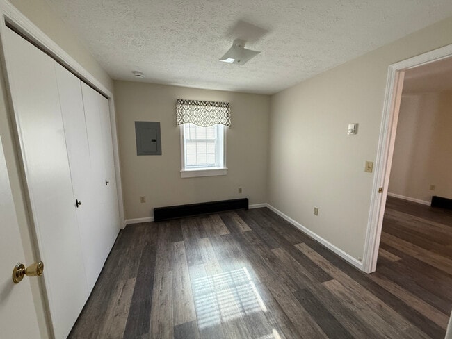 Photo - 4230 Harmont Ave NE Unit B