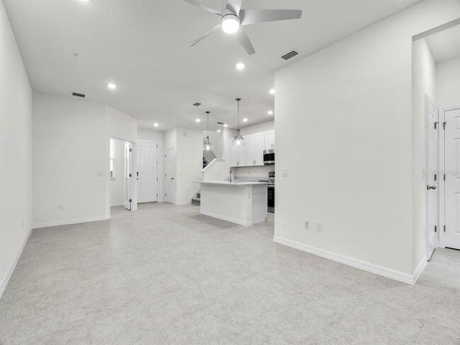 Photo - 1440 SILVER LINING Way