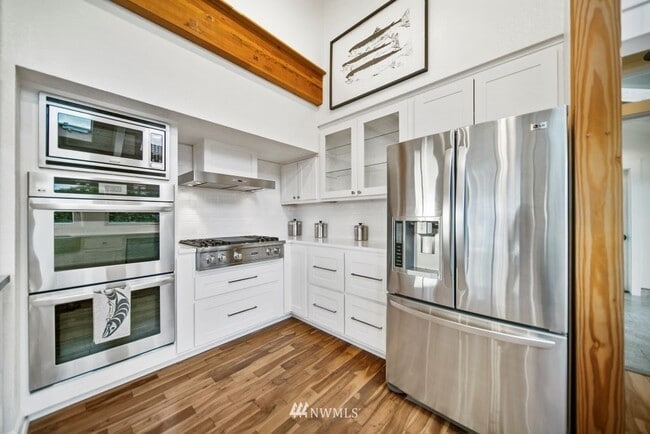 Photo - 37924 Hood Canal Dr NE