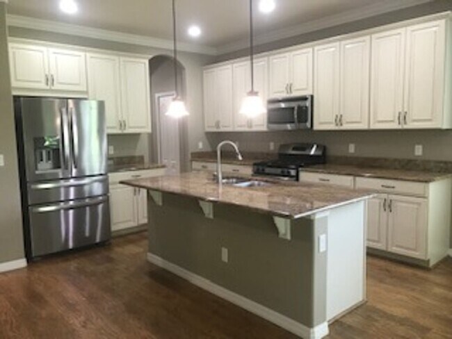 7840 Minutemen Loop