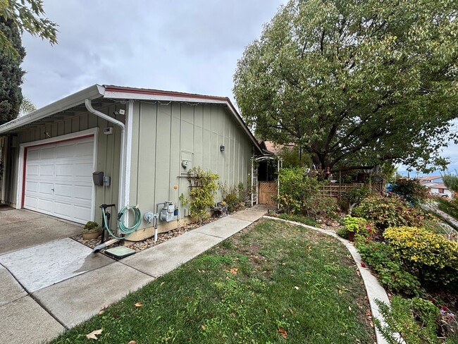 Photo - Beautiful Single-Story Townhome on Corner Lot with Private Courtyard & 2-Car Garage