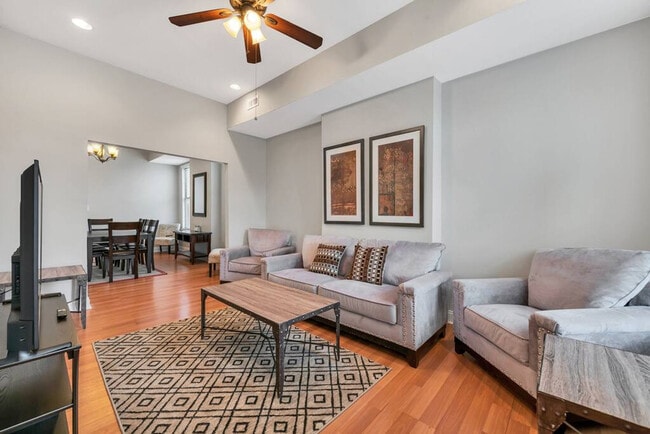 Photo - 4125 Chouteau Ave Unit ID1031861P