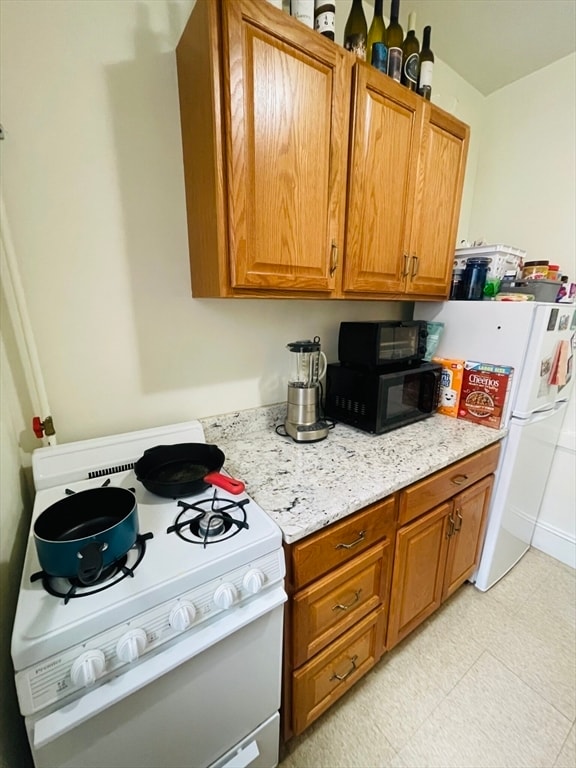 Photo - 14 Palace Rd Unit 6