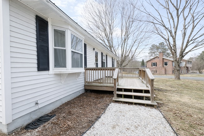 Photo - Lebanon - 3 Bed, 2 Bath house - $4200 plus utilities