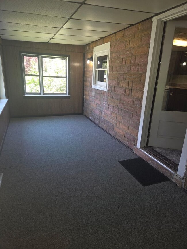 Muhlenberg School - 2 Bedroom Cottage - Muhlenberg School - 2 Bedroom Cottage House