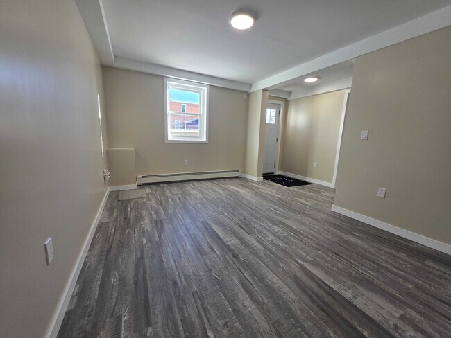 Photo - 712 Victoria St Unit 1