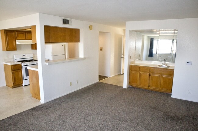 Building Photo - 1436 257th St Rental