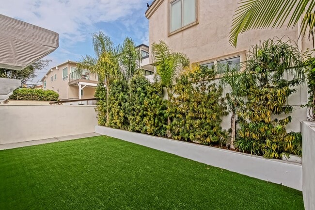 Photo - Completely Remodeled, Custom 3BR2BA Home w/ Spacious Floorplan, Amazing Indoor/Outdoor Space, Gat...